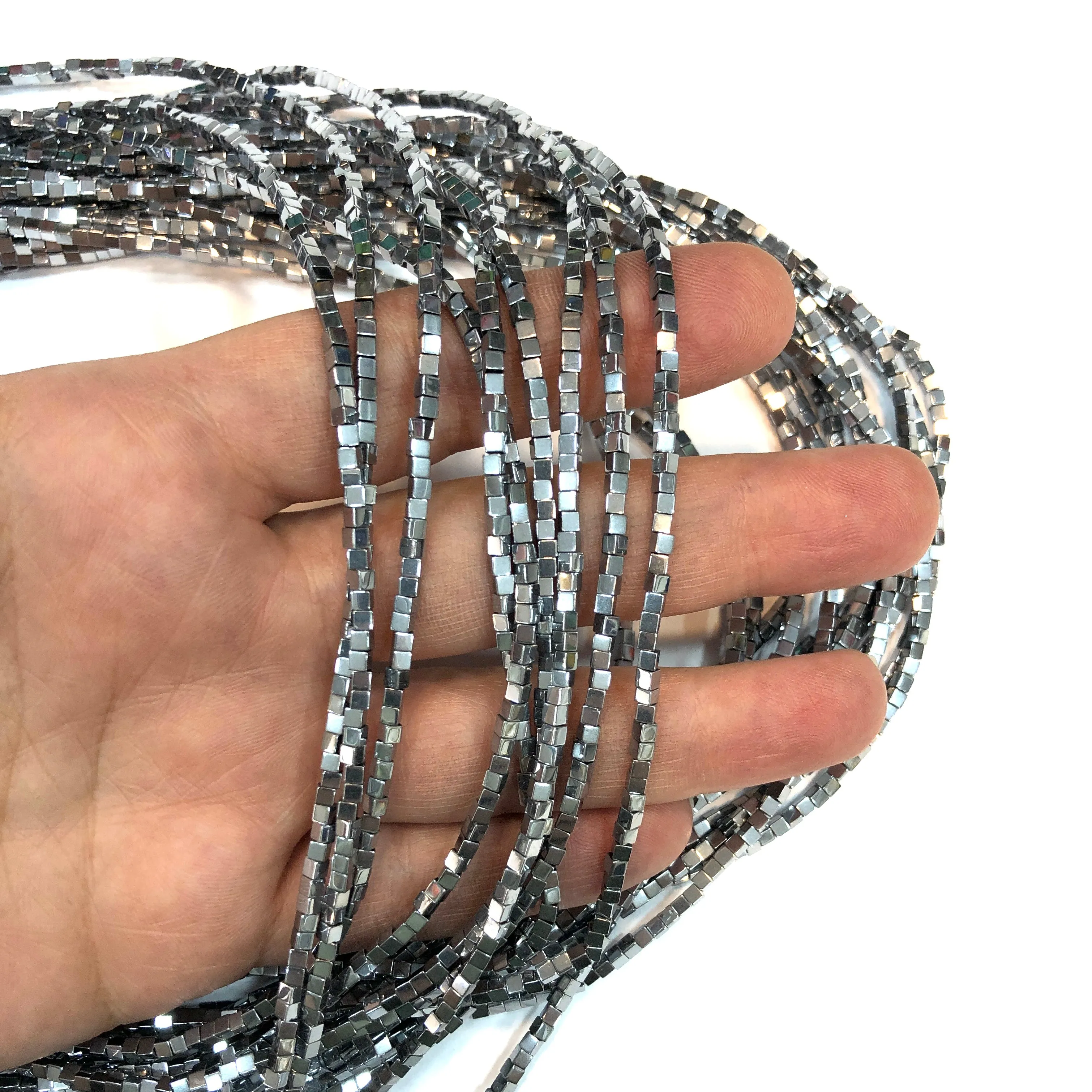 2mm Küp Hematit - Gümü